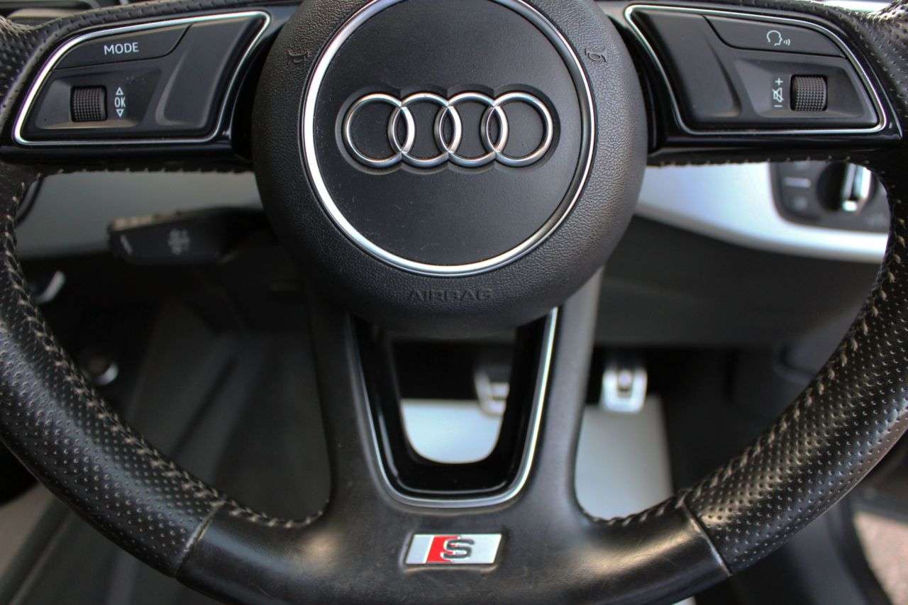 2016 AUDI A4 2016 AUDI A4