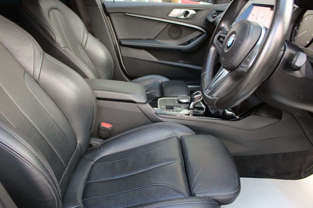 2020 BMW 1 SERIES 2020 BMW 1 SERIES