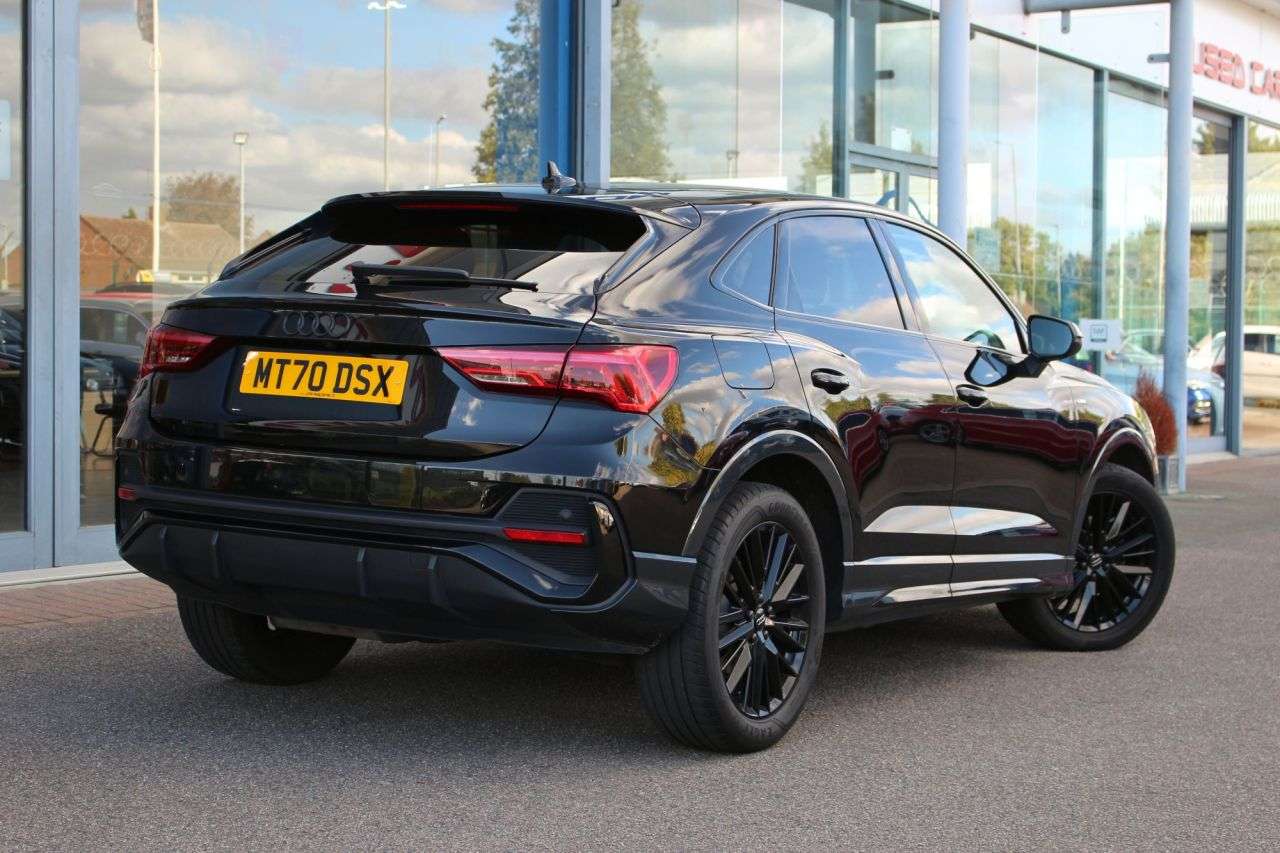 2020 AUDI Q3 2020 AUDI Q3
