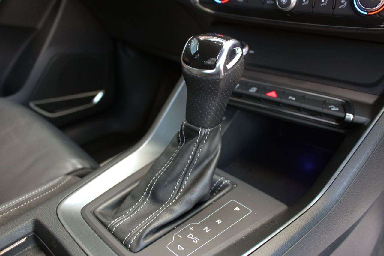 2020 AUDI Q3 2020 AUDI Q3