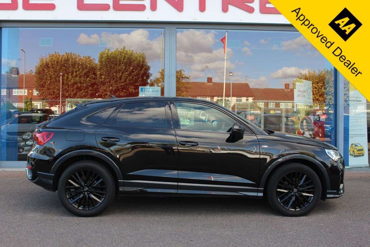 A 2020 AUDI Q3 2.0 TDI 35 S line Sportback 5dr Diesel S Tronic Euro 6 (s/s) (150 ps) CAPRP A 2020 AUDI Q3 2.0 TDI 35 S line Sportback 5dr Diesel S Tronic Euro 6 (s/s) (150 ps) CAPRP