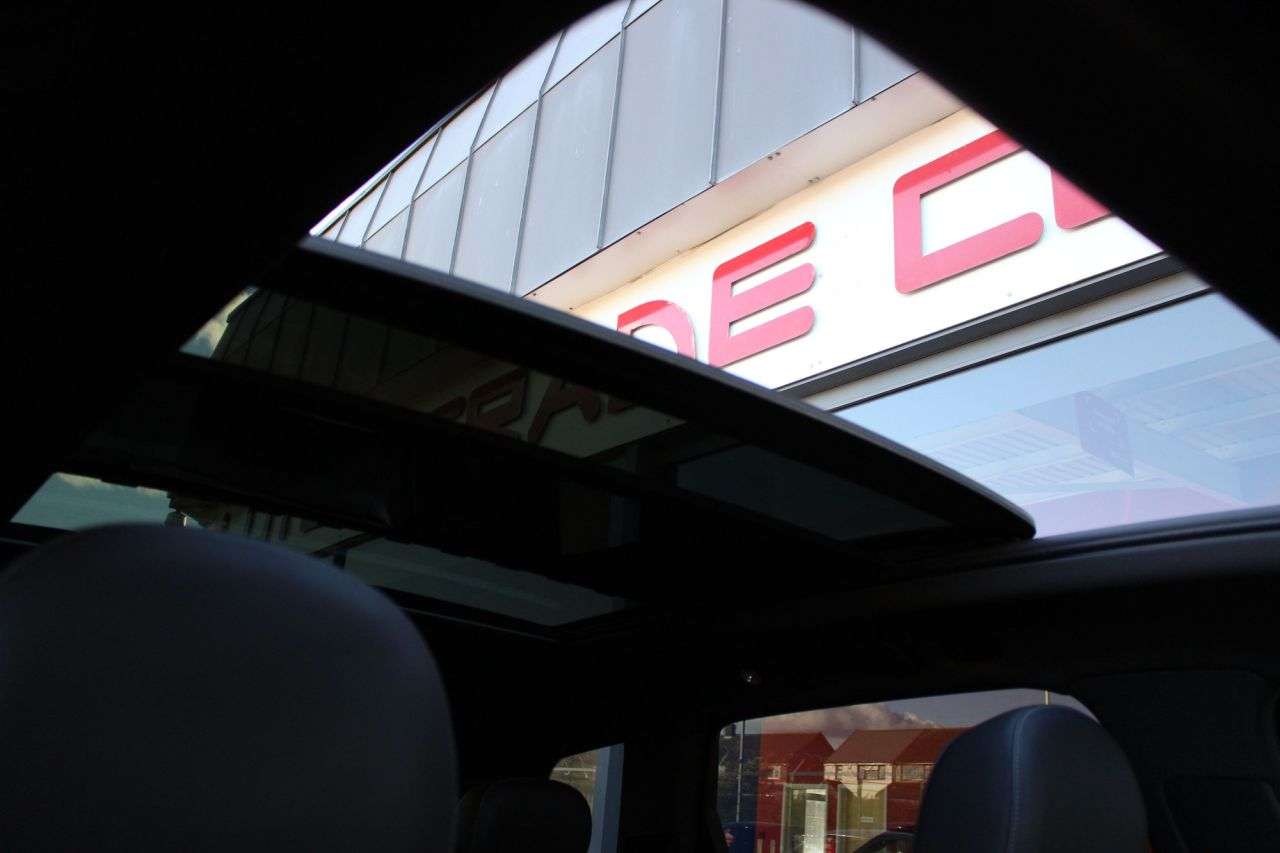 A 2021 AUDI Q7 3.0 TFSI V6 55 Black Edition SUV 5dr Petrol Tiptronic quattro Euro 6 (s/s) A 2021 AUDI Q7 3.0 TFSI V6 55 Black Edition SUV 5dr Petrol Tiptronic quattro Euro 6 (s/s)