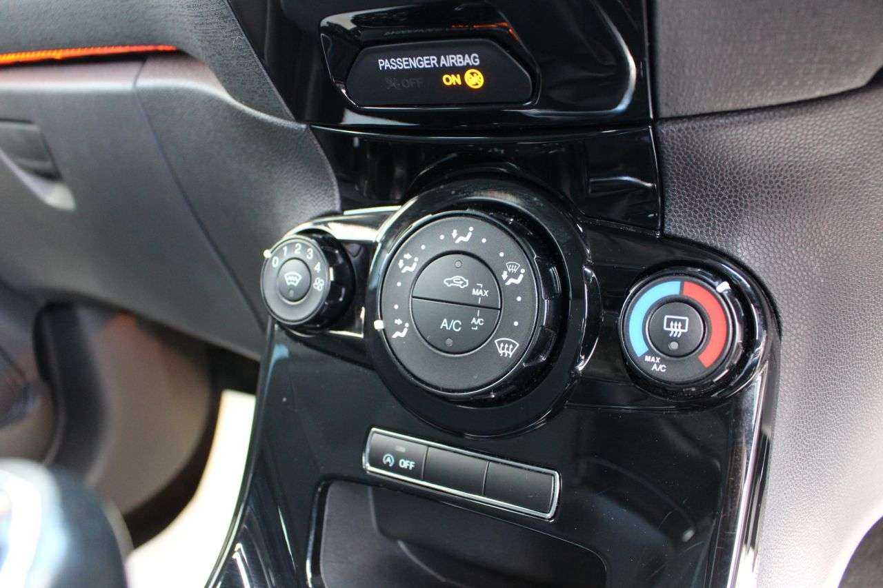 2016 FORD FIESTA 2016 FORD FIESTA