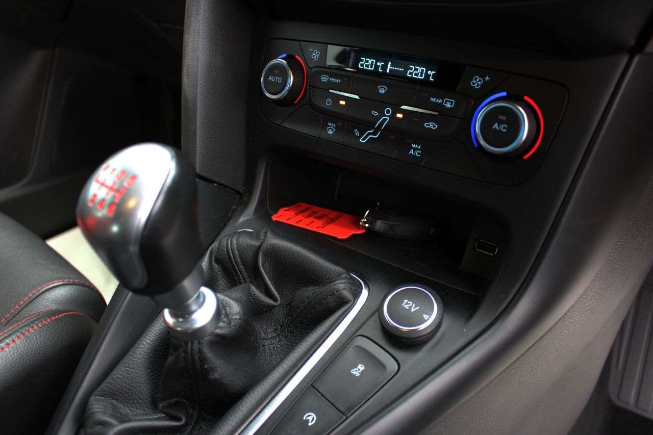 2015 FORD FOCUS 2015 FORD FOCUS
