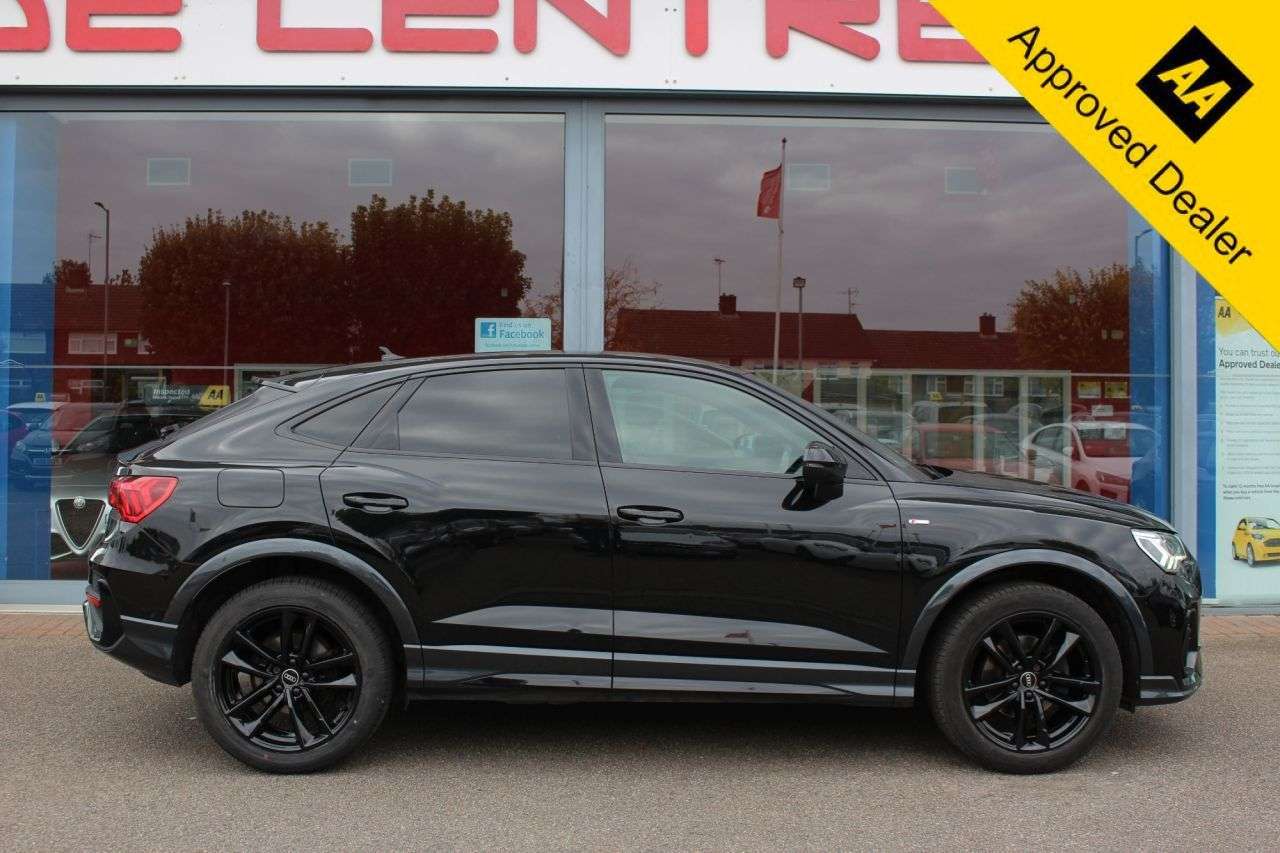 A 2022 AUDI Q3 1.5 TFSI CoD 35 Black Edition Sportback 5dr Petrol S Tronic Euro 6 (s/s) (1 A 2022 AUDI Q3 1.5 TFSI CoD 35 Black Edition Sportback 5dr Petrol S Tronic Euro 6 (s/s) (1