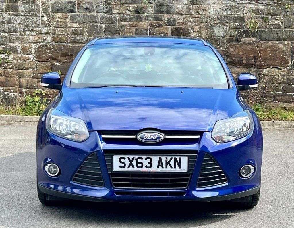 A 2014 FORD FOCUS 999cc focus zetec turbo A 2014 FORD FOCUS 999cc focus zetec turbo