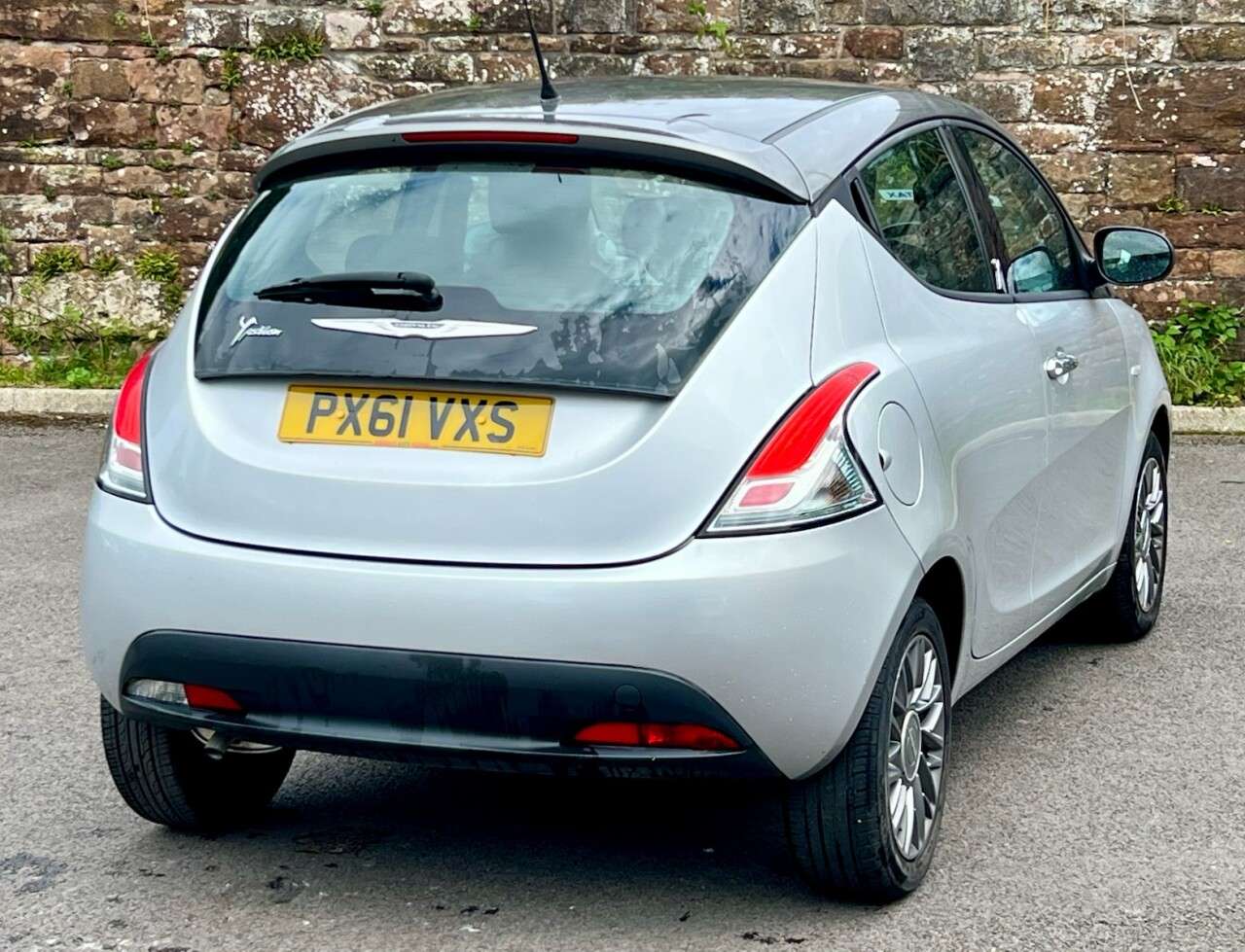 2011 CHRYSLER YPSILON 2011 CHRYSLER YPSILON