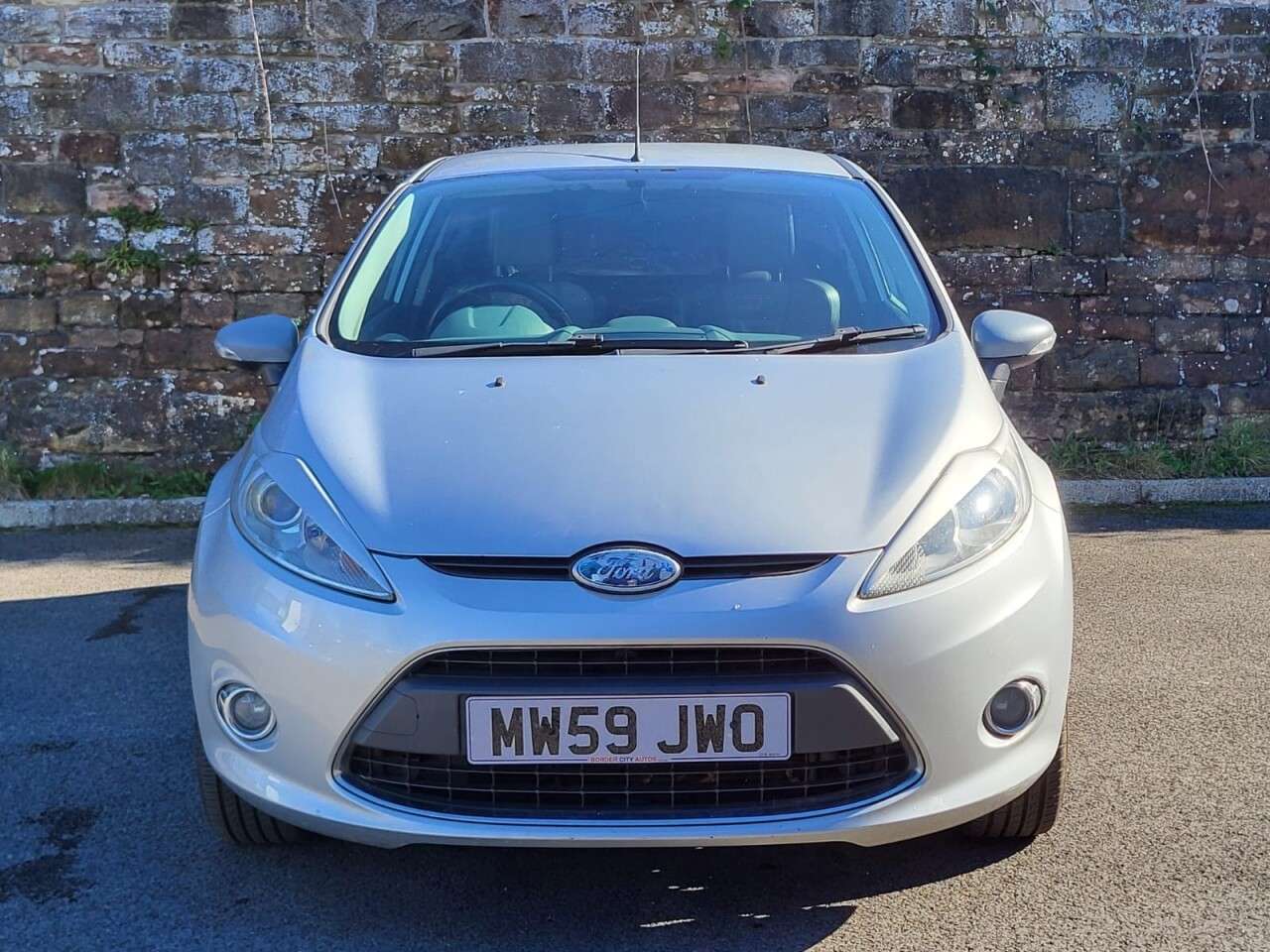 A 2010 FORD FIESTA 1.25 Zetec Hatchback 3dr Petrol Manual (133 g/km, 81 bhp) A 2010 FORD FIESTA 1.25 Zetec Hatchback 3dr Petrol Manual (133 g/km, 81 bhp)