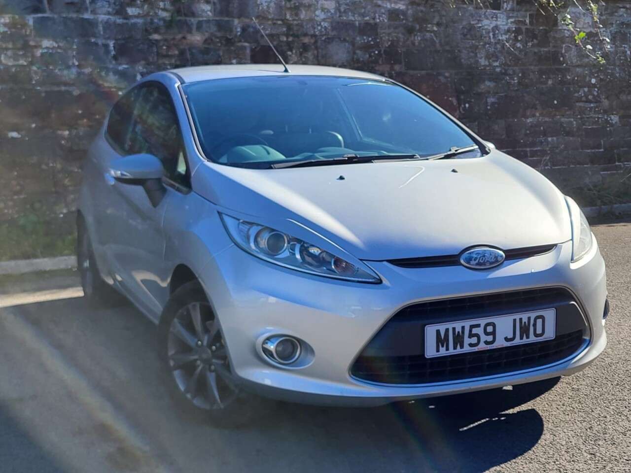 A 2010 FORD FIESTA 1.25 Zetec Hatchback 3dr Petrol Manual (133 g/km, 81 bhp) A 2010 FORD FIESTA 1.25 Zetec Hatchback 3dr Petrol Manual (133 g/km, 81 bhp)