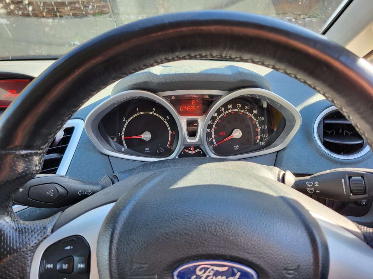 2010 FORD FIESTA 2010 FORD FIESTA