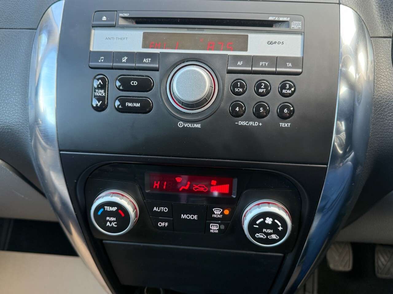 2011 SUZUKI SX4 2011 SUZUKI SX4