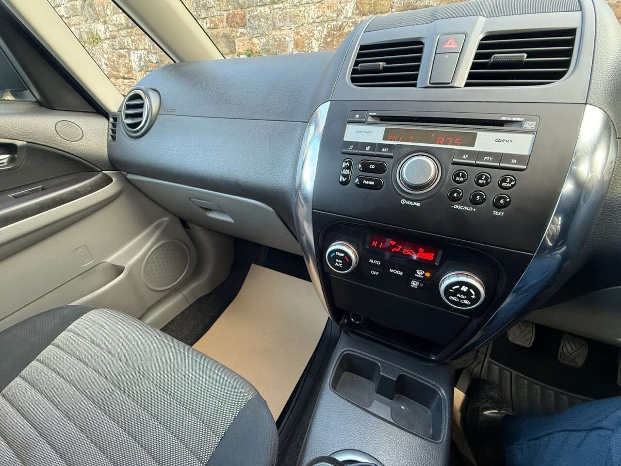 2011 SUZUKI SX4 2011 SUZUKI SX4