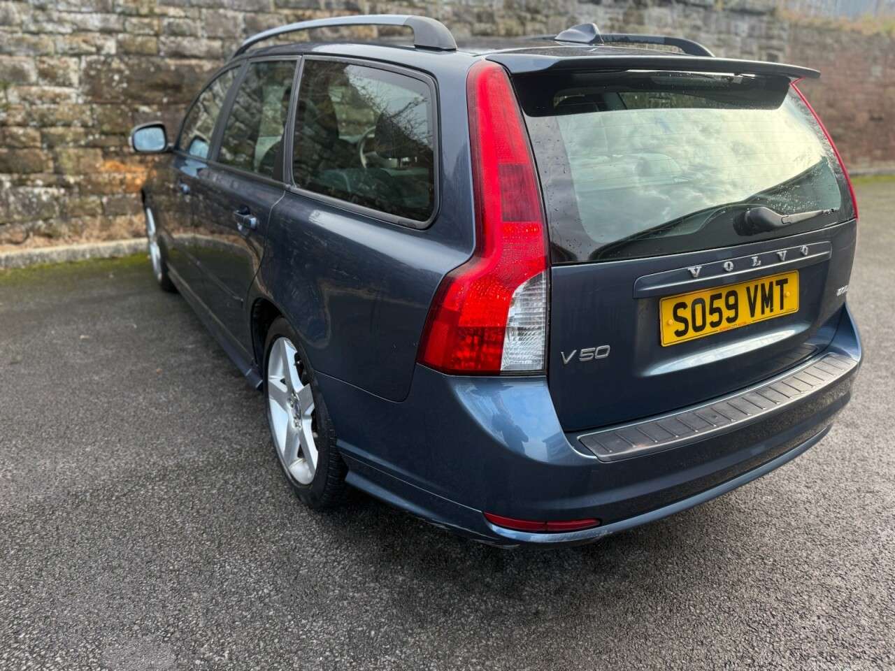 2009 VOLVO V50 2009 VOLVO V50