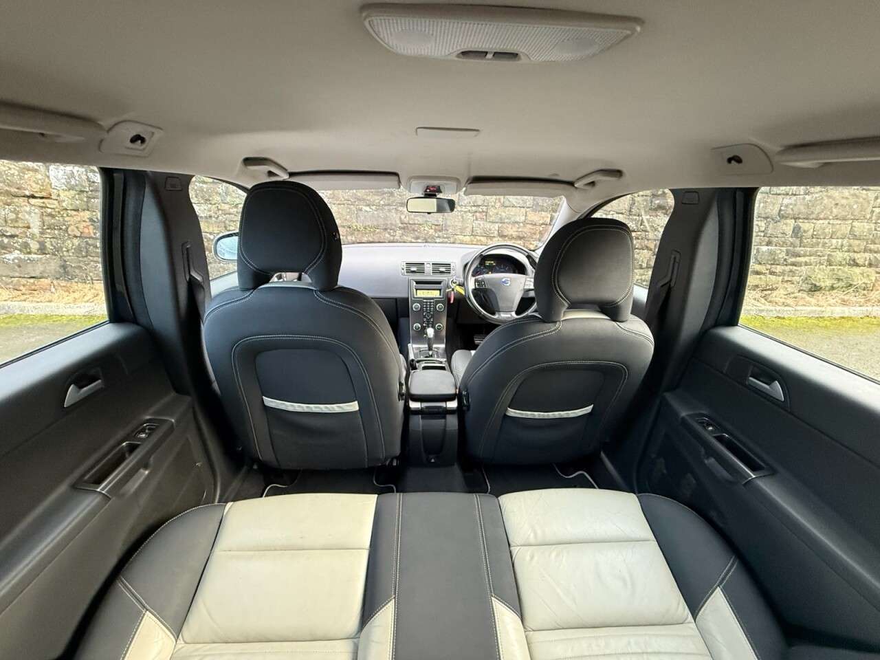 2009 VOLVO V50 2009 VOLVO V50