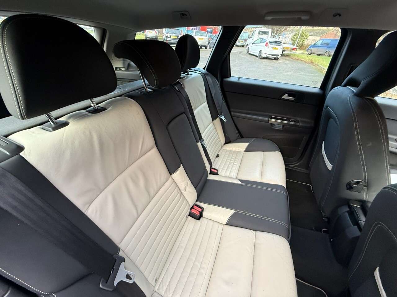 2009 VOLVO V50 2009 VOLVO V50