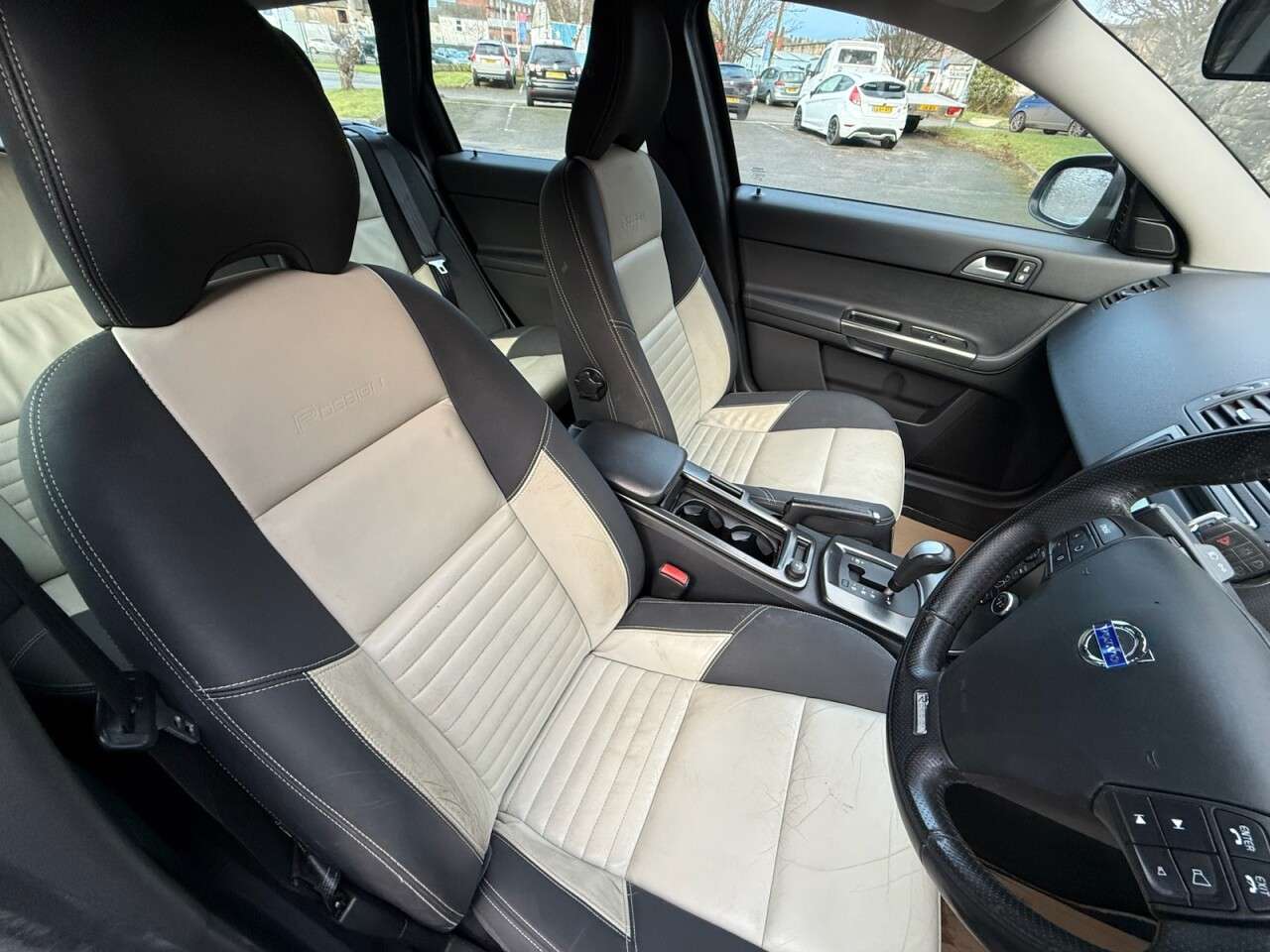 2009 VOLVO V50 2009 VOLVO V50