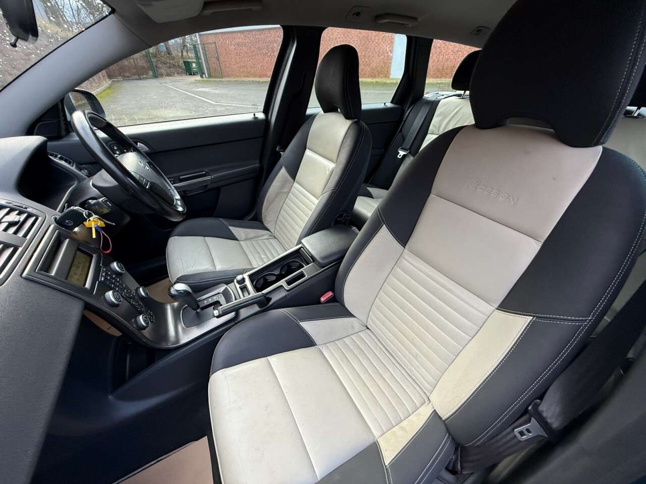 2009 VOLVO V50 2009 VOLVO V50