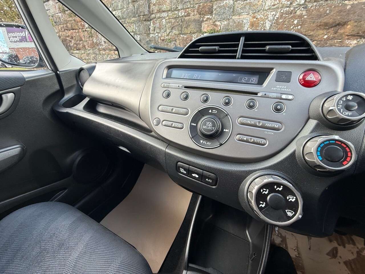 2011 HONDA JAZZ 2011 HONDA JAZZ