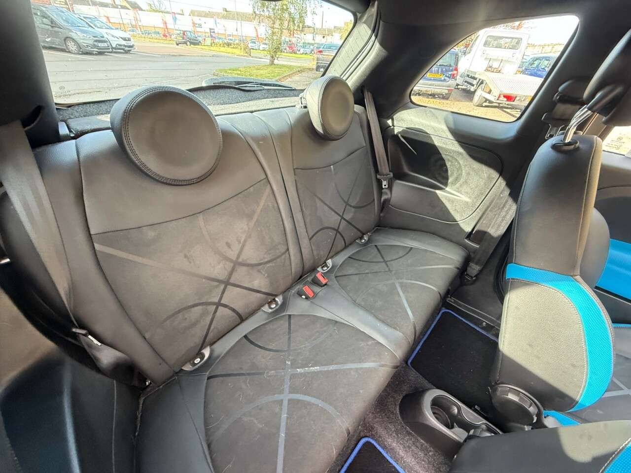 2018 FIAT 500 2018 FIAT 500