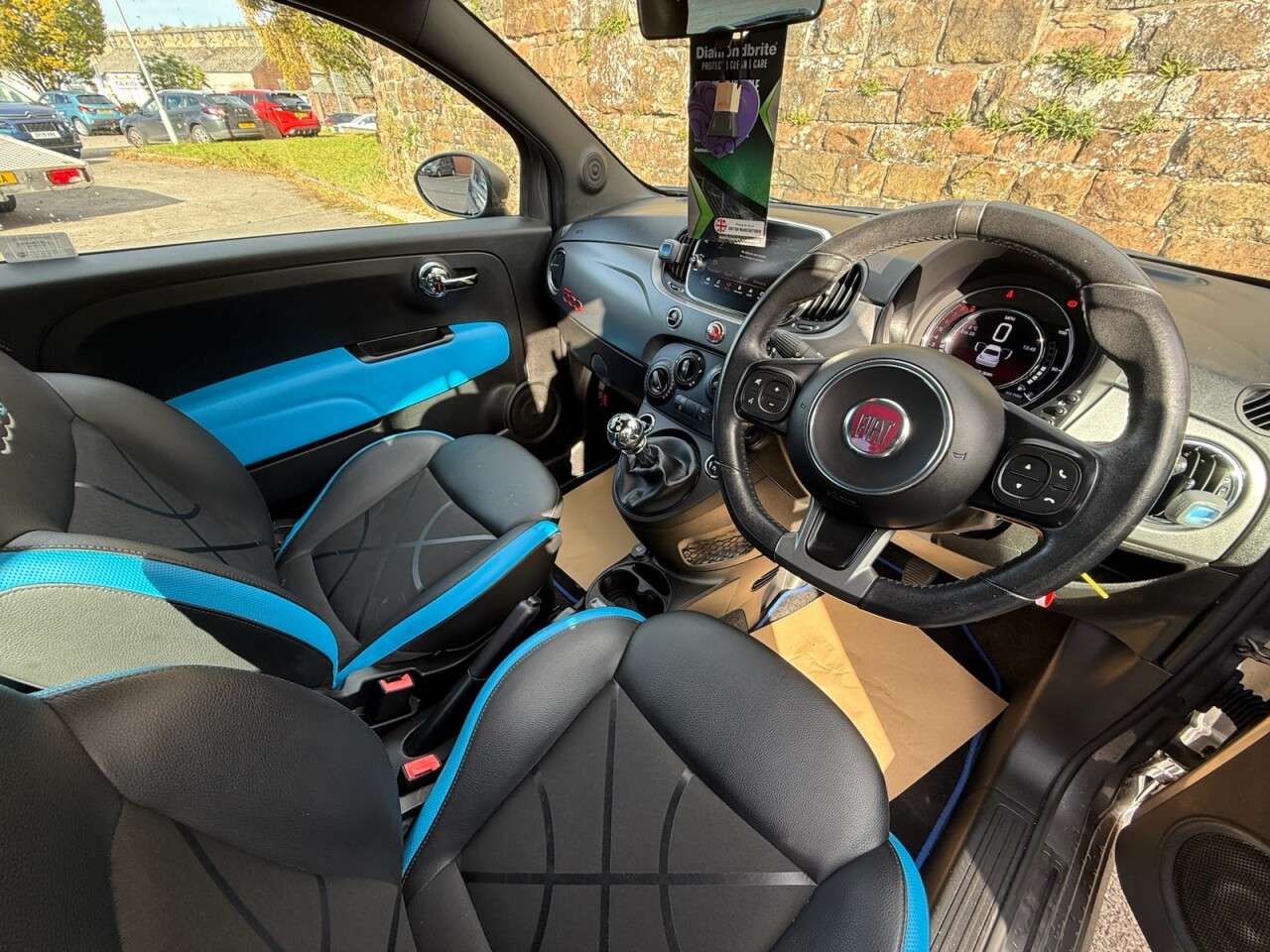 2018 FIAT 500 2018 FIAT 500