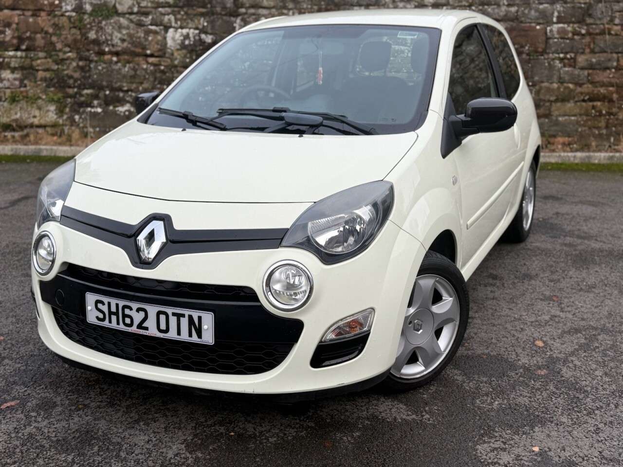 2012 RENAULT TWINGO 2012 RENAULT TWINGO