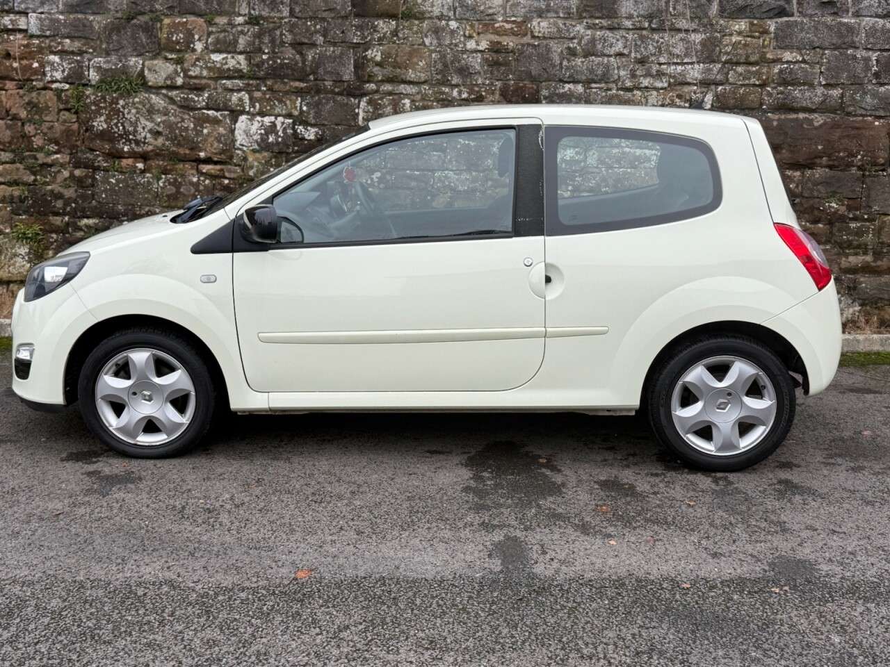 2012 RENAULT TWINGO 2012 RENAULT TWINGO