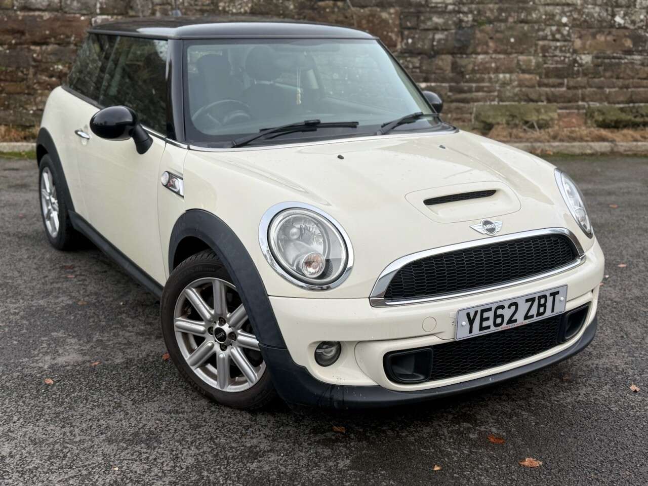 2012 MINI HATCH 2012 MINI HATCH