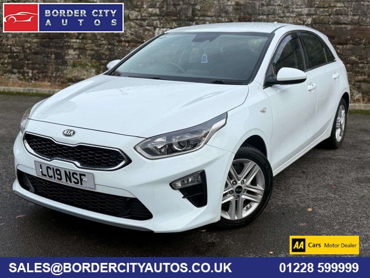 A 2019 KIA CEED 1.6 CRDi ECO 2 Hatchback 5dr Diesel Manual Euro 6 (s/s) (114 bhp) STUNNING A 2019 KIA CEED 1.6 CRDi ECO 2 Hatchback 5dr Diesel Manual Euro 6 (s/s) (114 bhp) STUNNING