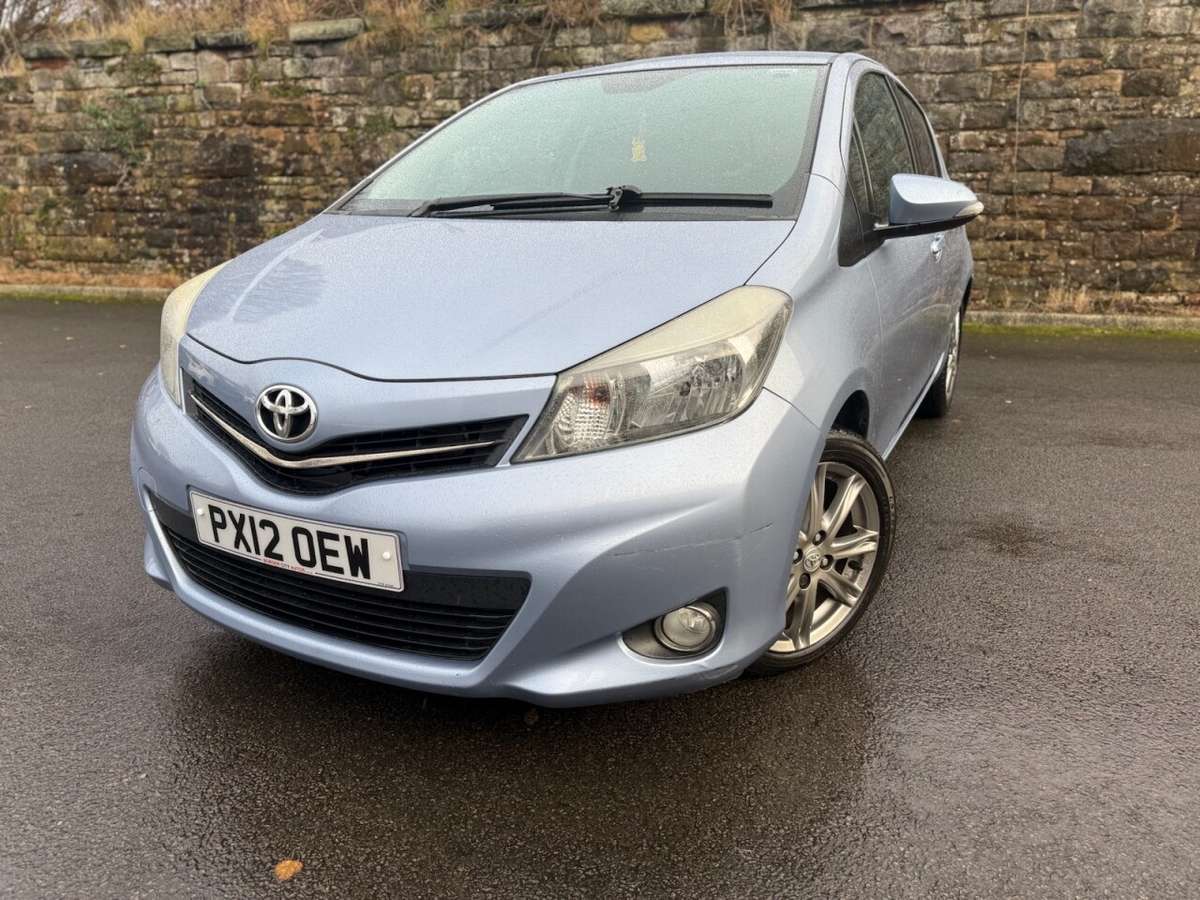 Check out this Toyota Yaris 2012 Petrol Manual