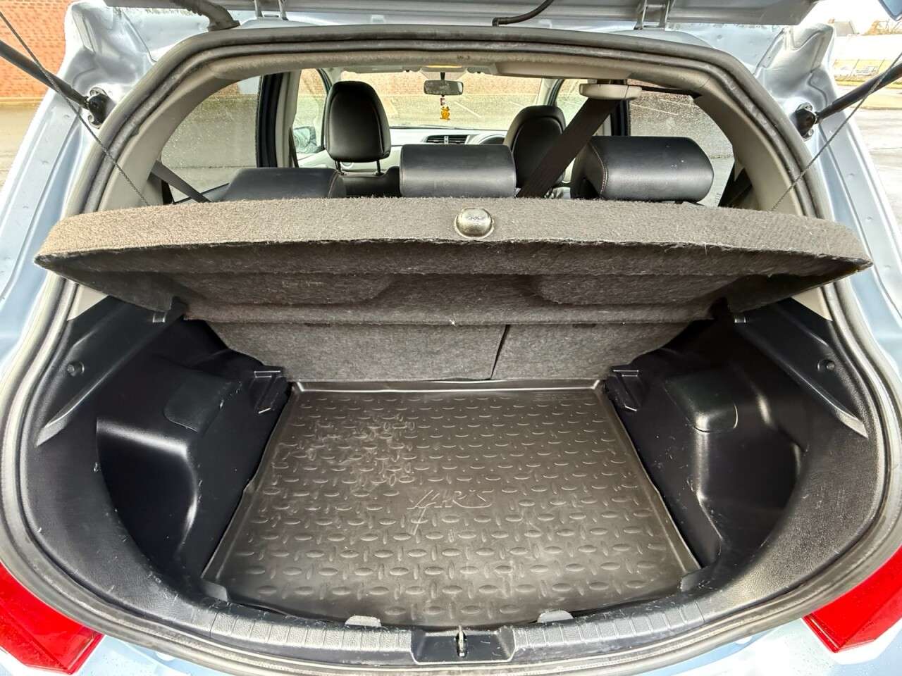 2012 TOYOTA YARIS 2012 TOYOTA YARIS