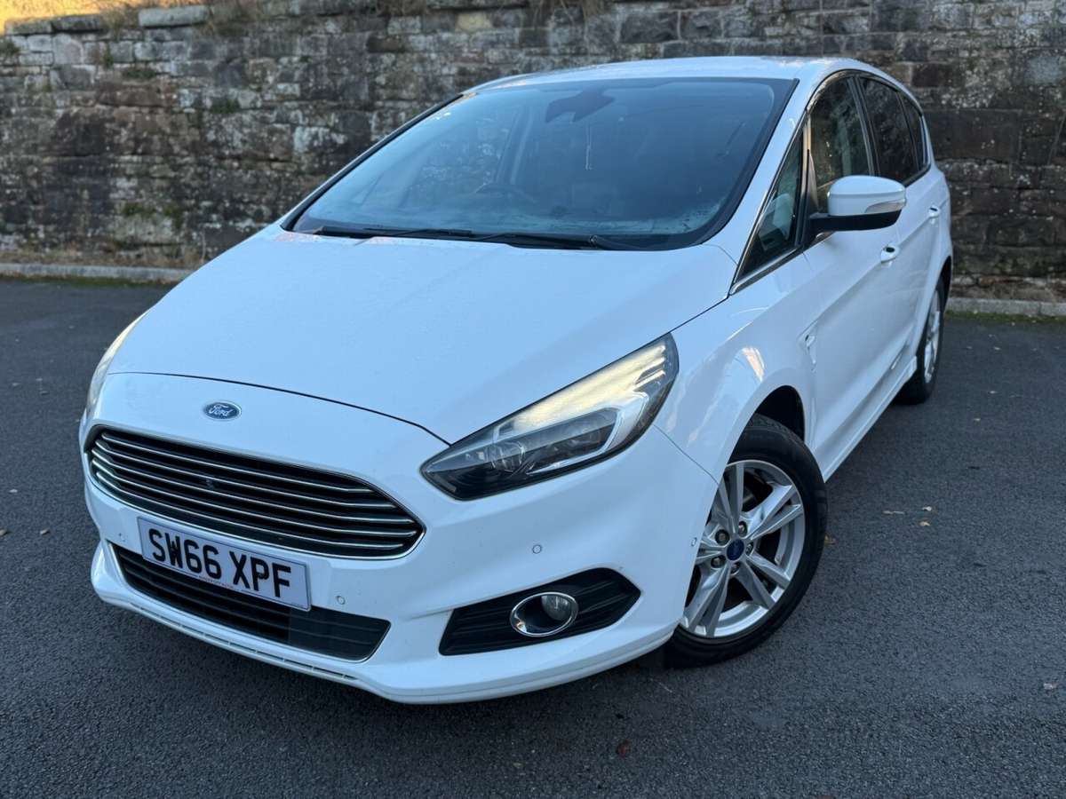 Check out this Ford S-max 2016 Diesel Manual