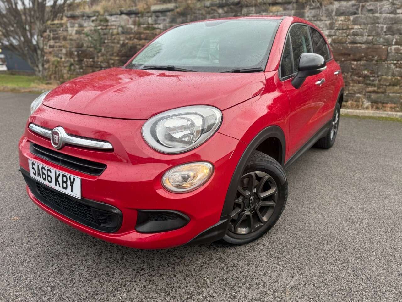 A 2016 FIAT 500X 1.6 E-Torq Pop SUV 5dr Petrol Manual Euro 6 (110 ps) 1.6 PETROL, FULL HISTO A 2016 FIAT 500X 1.6 E-Torq Pop SUV 5dr Petrol Manual Euro 6 (110 ps) 1.6 PETROL, FULL HISTO