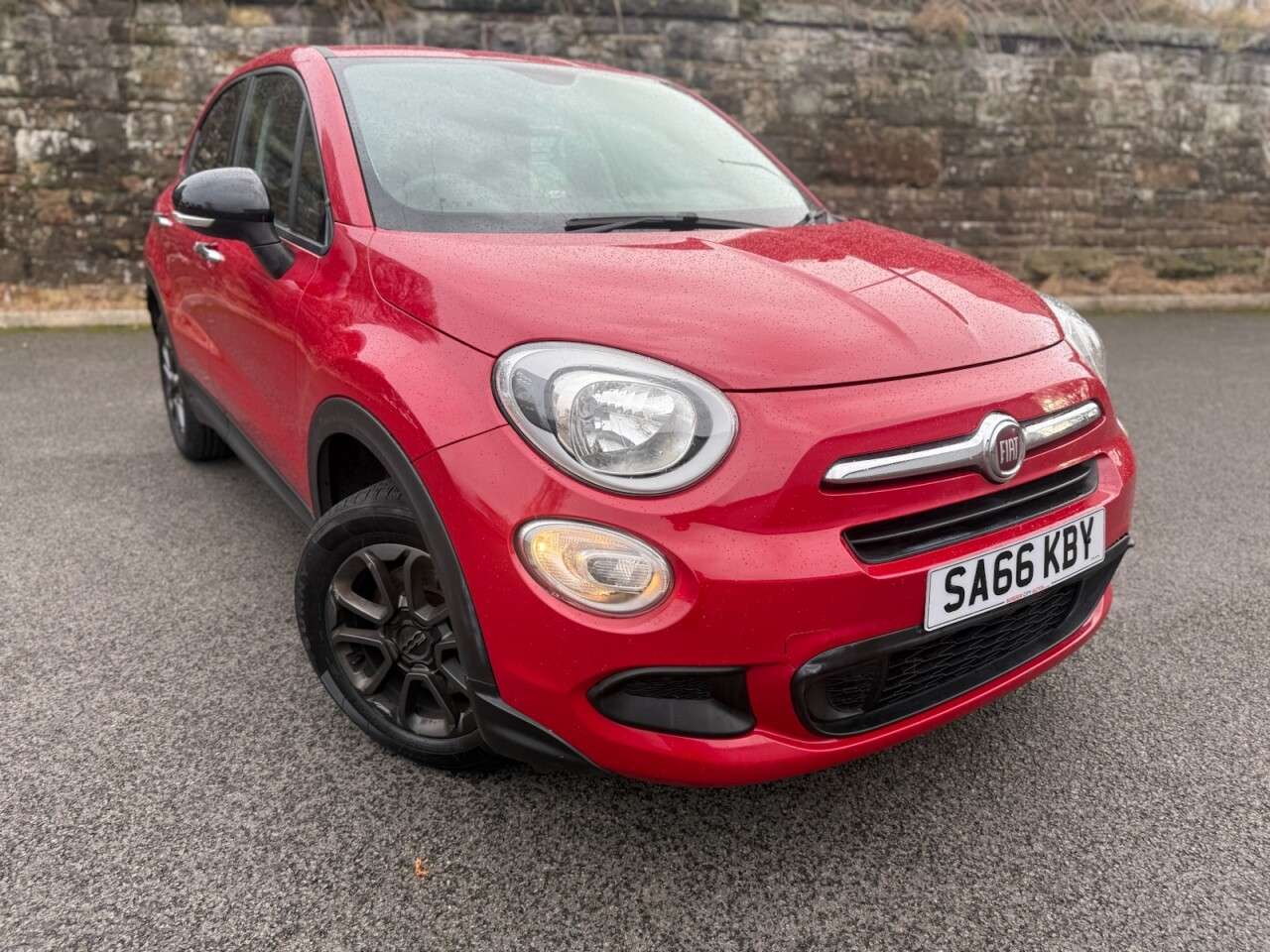 A 2016 FIAT 500X 1.6 E-Torq Pop SUV 5dr Petrol Manual Euro 6 (110 ps) 1.6 PETROL, FULL HISTO A 2016 FIAT 500X 1.6 E-Torq Pop SUV 5dr Petrol Manual Euro 6 (110 ps) 1.6 PETROL, FULL HISTO