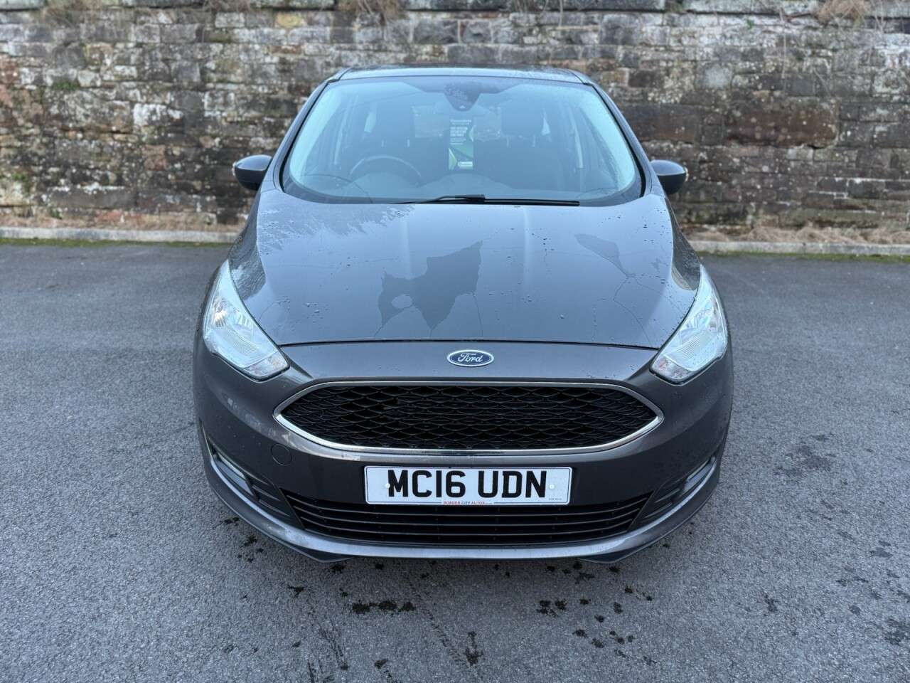 A 2016 FORD C-MAX ZETEC TDCI A 2016 FORD C-MAX ZETEC TDCI