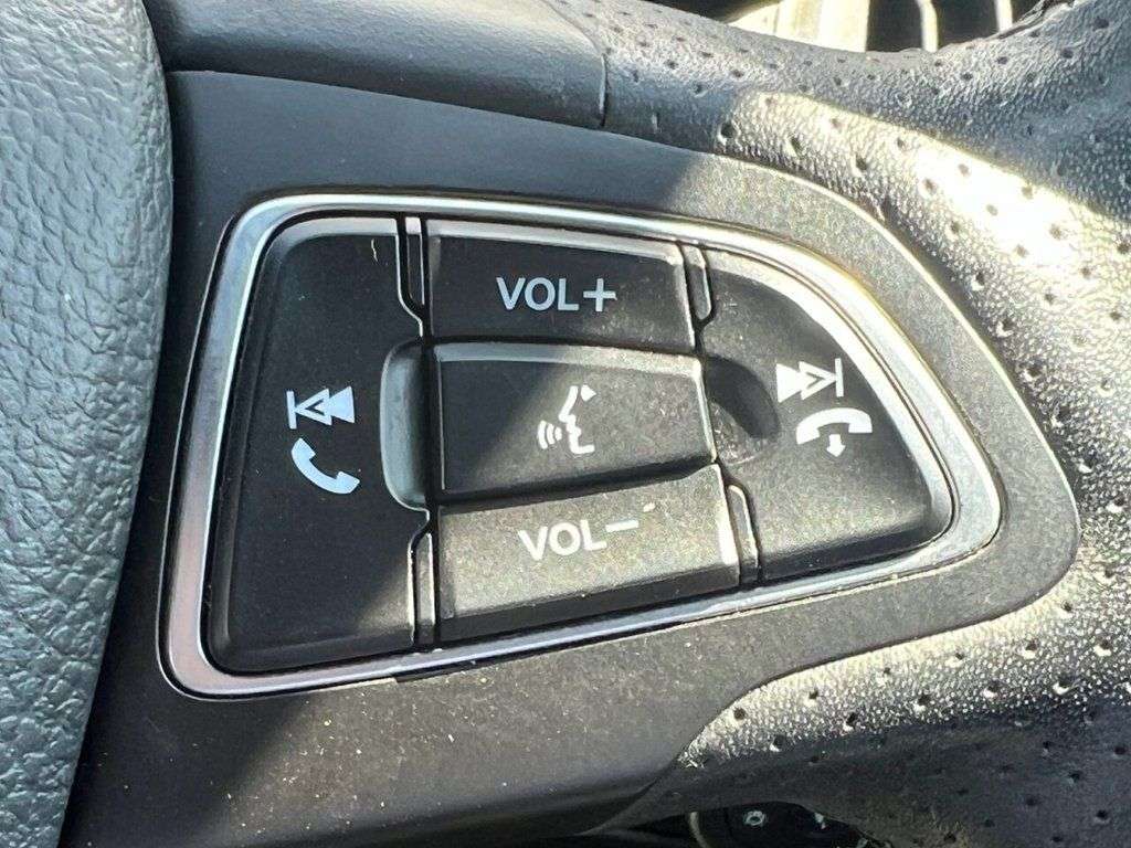 2018 FORD FOCUS 2018 FORD FOCUS