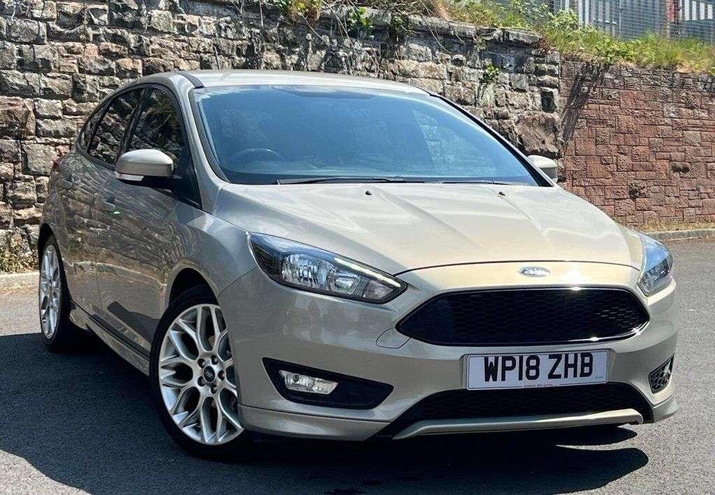 A 2018 FORD FOCUS 1.0T EcoBoost ST-Line Hatchback 5dr Petrol Manual Euro 6 (s/s) (140 ps) WET A 2018 FORD FOCUS 1.0T EcoBoost ST-Line Hatchback 5dr Petrol Manual Euro 6 (s/s) (140 ps) WET