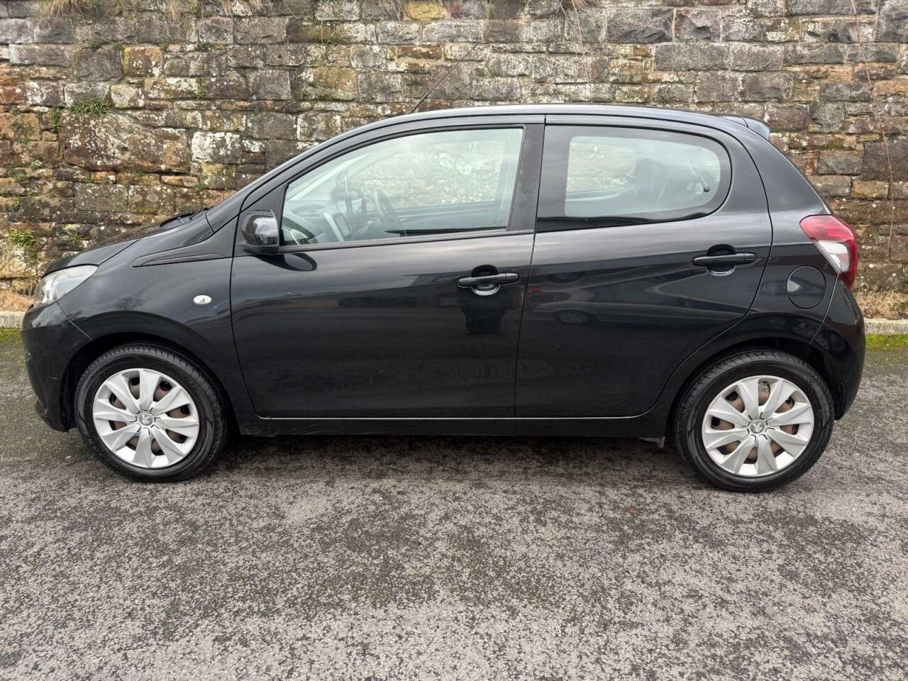 2014 PEUGEOT 108 2014 PEUGEOT 108