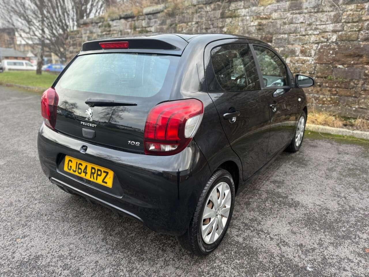 2014 PEUGEOT 108 2014 PEUGEOT 108