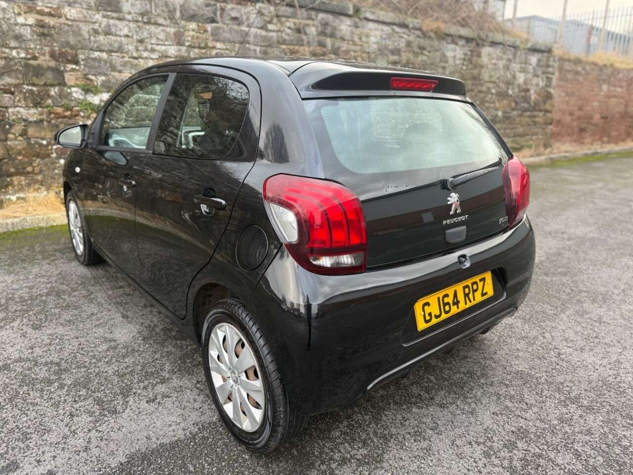 2014 PEUGEOT 108 2014 PEUGEOT 108