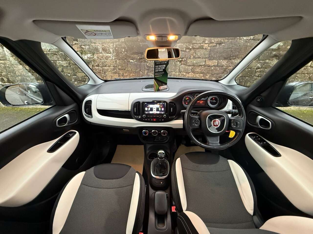 2015 FIAT 500L 2015 FIAT 500L