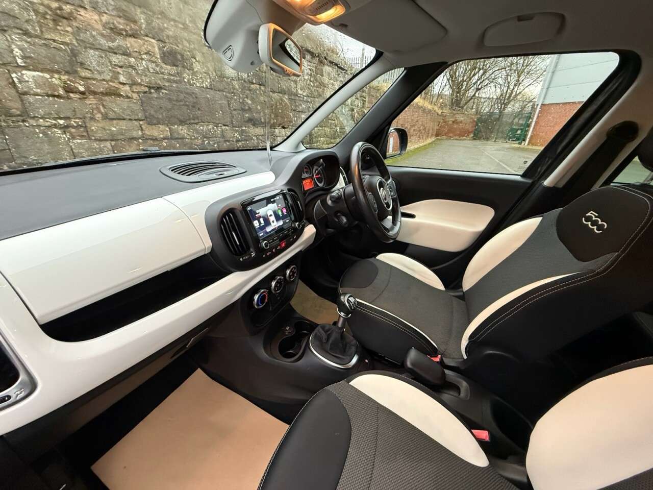 2015 FIAT 500L 2015 FIAT 500L