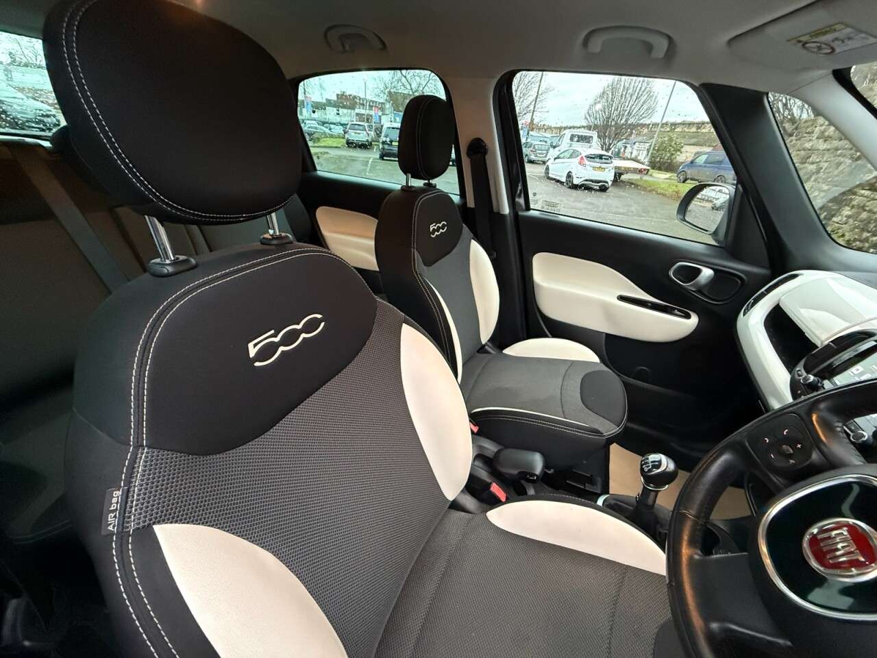 2015 FIAT 500L 2015 FIAT 500L