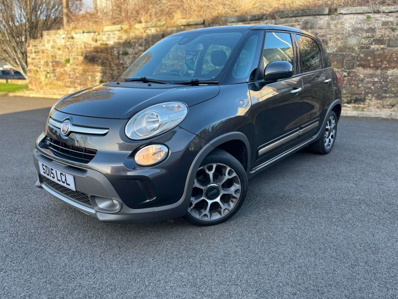 A 2015 FIAT 500L 1.4 Trekking MPV 5dr Petrol Manual Euro 6 (95 bhp) FAMILY FRIENDLY HATCHBAC A 2015 FIAT 500L 1.4 Trekking MPV 5dr Petrol Manual Euro 6 (95 bhp) FAMILY FRIENDLY HATCHBAC