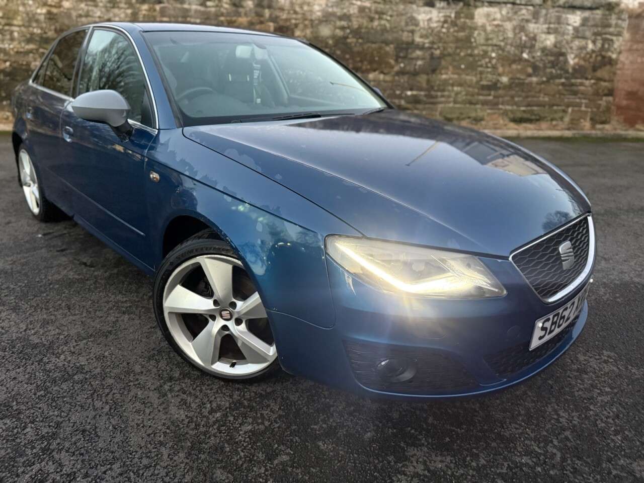 A 2013 SEAT EXEO 2.0 TDI Ecomotive CR Sport Tech Saloon 4dr Diesel Manual Euro 5 (s/s) (143 A 2013 SEAT EXEO 2.0 TDI Ecomotive CR Sport Tech Saloon 4dr Diesel Manual Euro 5 (s/s) (143