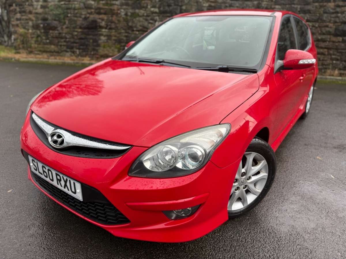 Check out this Hyundai I30 2010 Petrol Manual