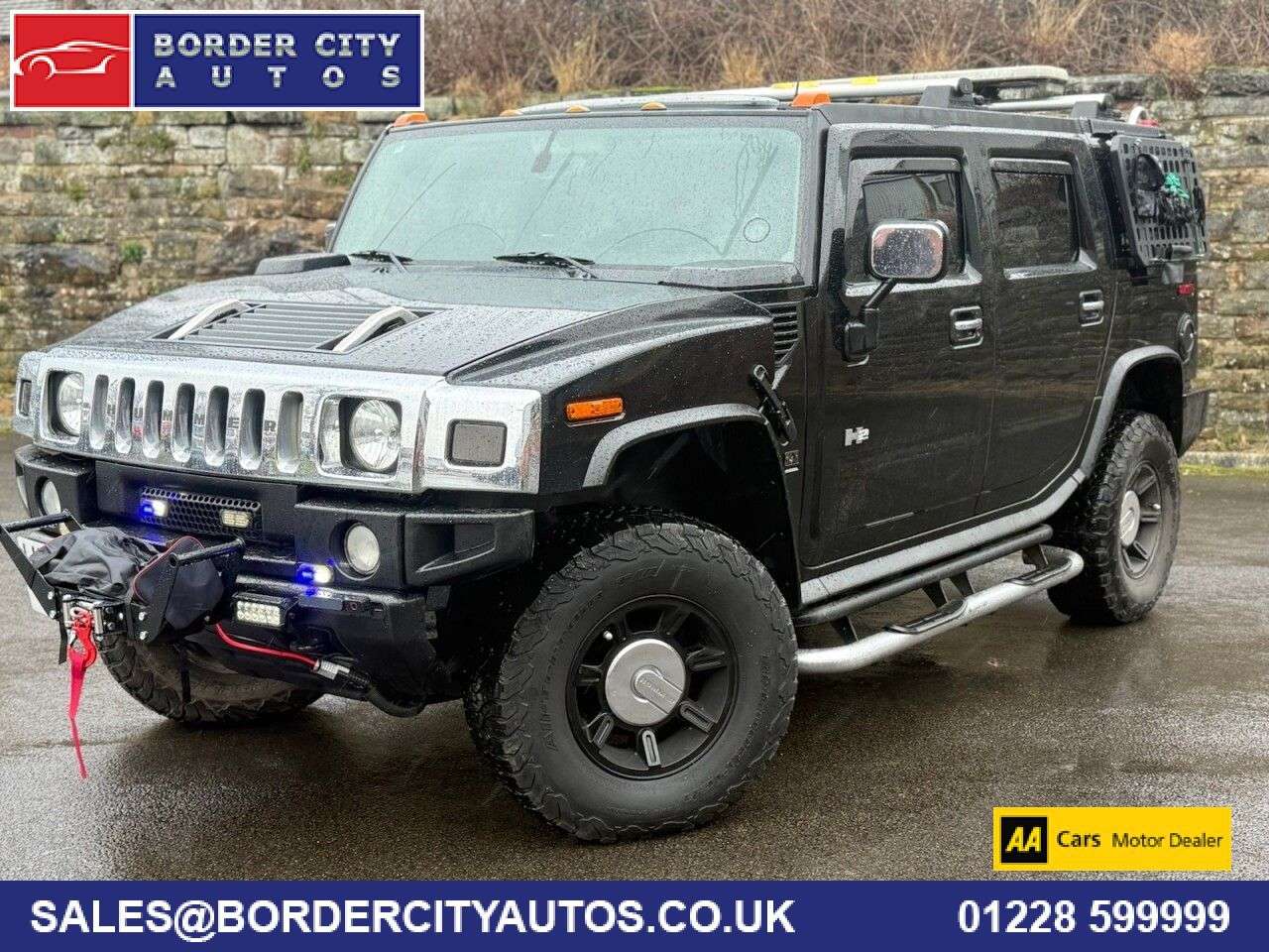 A 2004 HUMMER H2 6.0L HUMMER H2 SPECIALIST VEHICLE A 2004 HUMMER H2 6.0L HUMMER H2 SPECIALIST VEHICLE