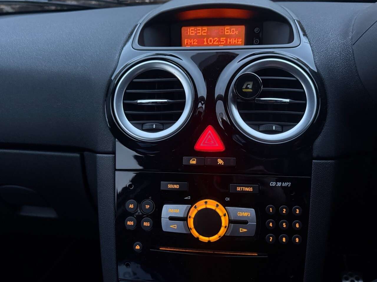 2012 VAUXHALL CORSA 2012 VAUXHALL CORSA