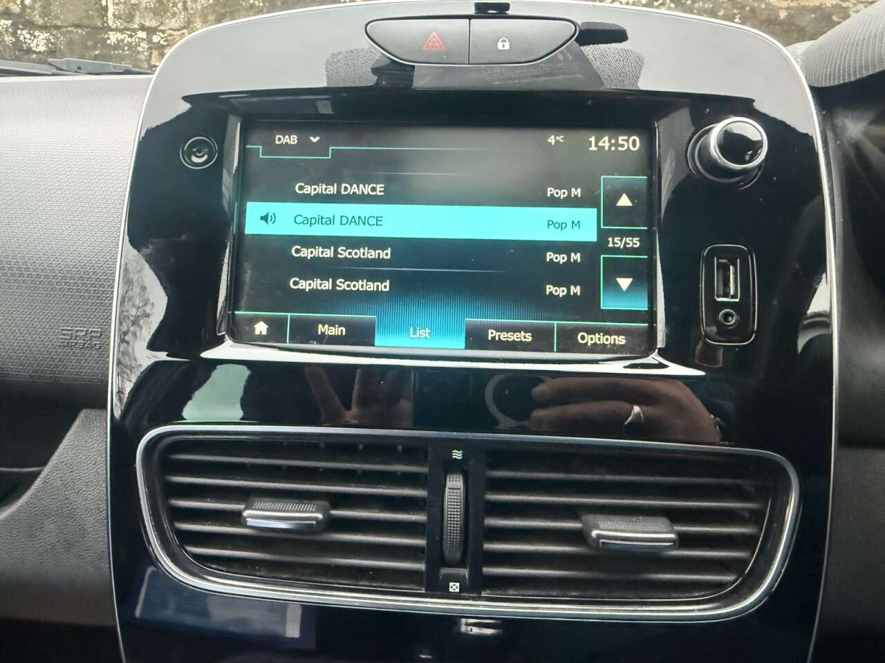 2019 RENAULT CLIO 2019 RENAULT CLIO