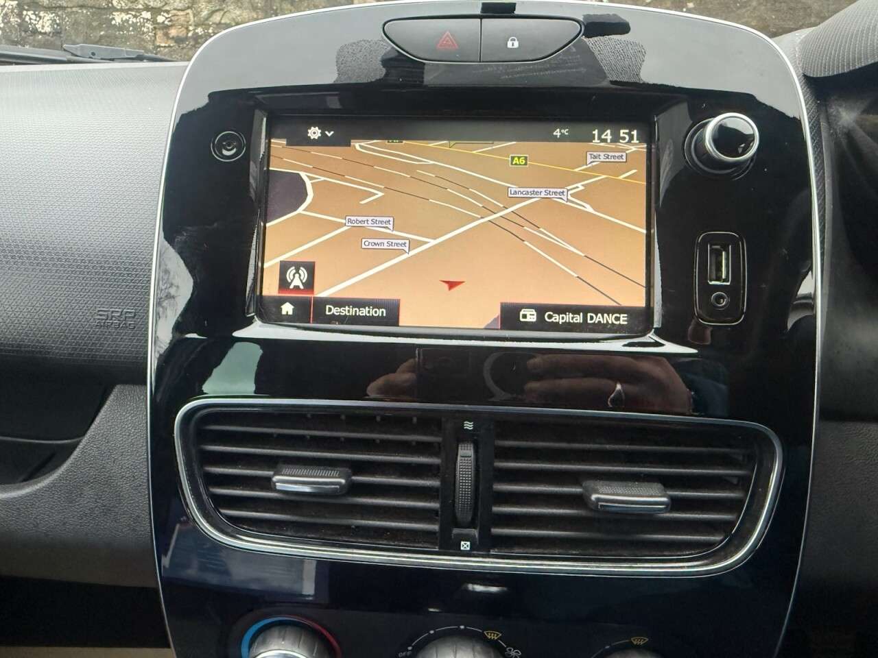 2019 RENAULT CLIO 2019 RENAULT CLIO