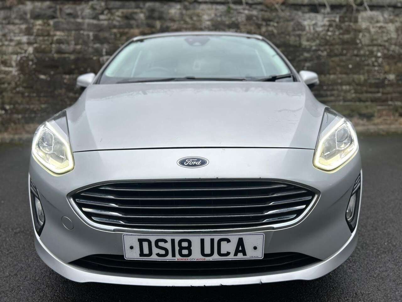 A 2018 FORD FIESTA 1.0T EcoBoost Zetec Hatchback 5dr Petrol Manual Euro 6 (s/s) (100 ps) 100 B A 2018 FORD FIESTA 1.0T EcoBoost Zetec Hatchback 5dr Petrol Manual Euro 6 (s/s) (100 ps) 100 B